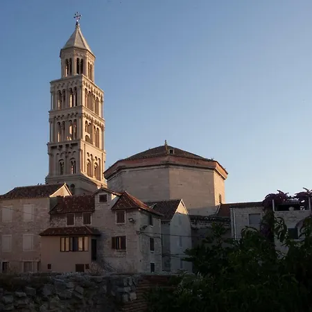 & Lea Гостьовий будинок 3*