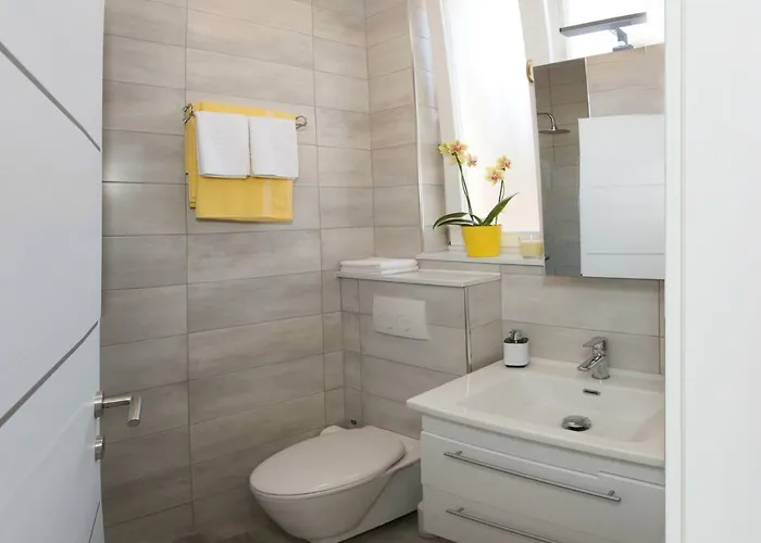 & Lea Gasthuis Split