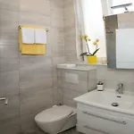 & Lea بيت ضيافة سبليت